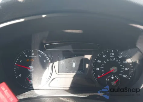 2016 Kia Sorento 2.4L Lx z USA, uszkodzony, nr VIN 5XYPG4A35GG087974